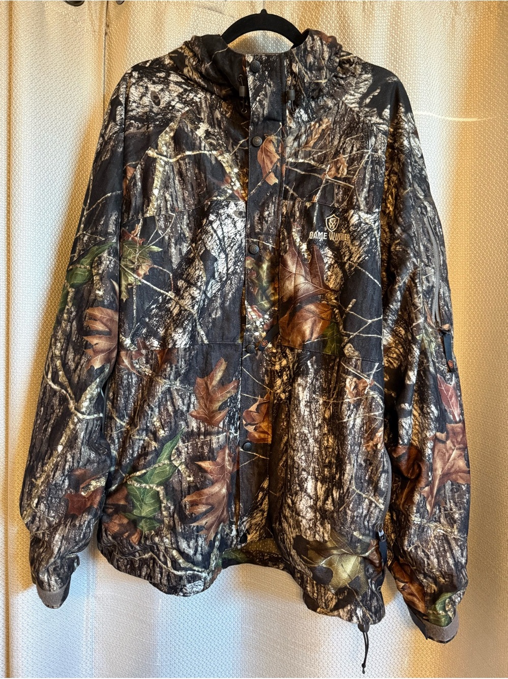 Game Winner Men’s Camouflage Outdoor Hunting Jacket w/ Hood.  Size 2XL